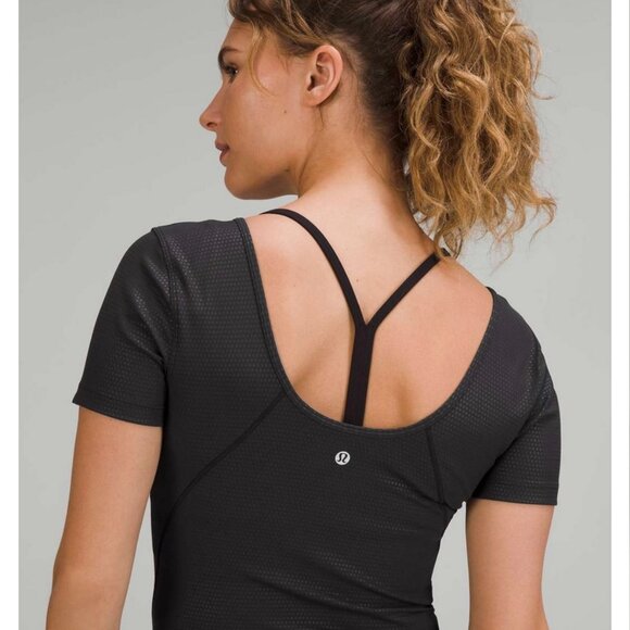 Lululemon Align T-Shirt Nulu Black Emboss Sz 12 | EUC - Picture 5 of 5
